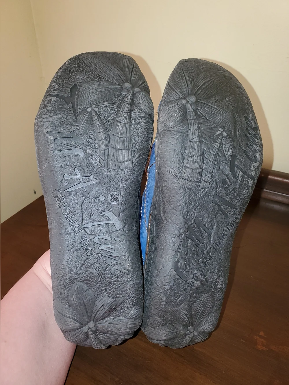 TMA Eyes Blue Lace Up Shoes Sz 39 8.5 - Picture 5 of 5